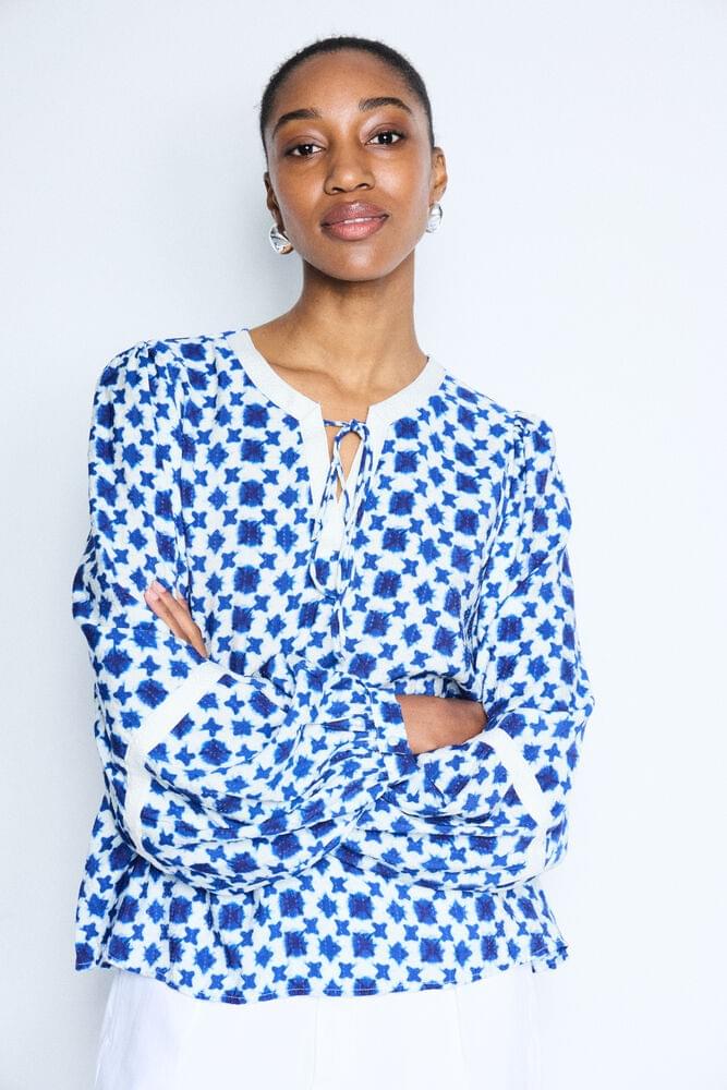 Ichi Blouse IHESHI